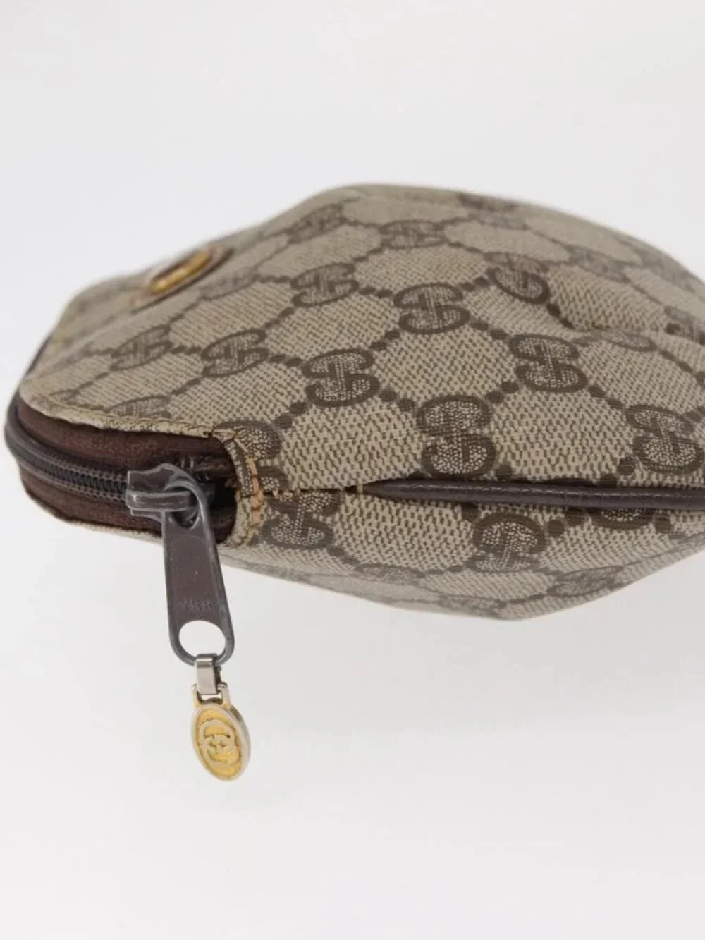 GUCCI GG Canvas Pouch PVC Leather Beige Gold 378 039 4492 Auth ti3588
